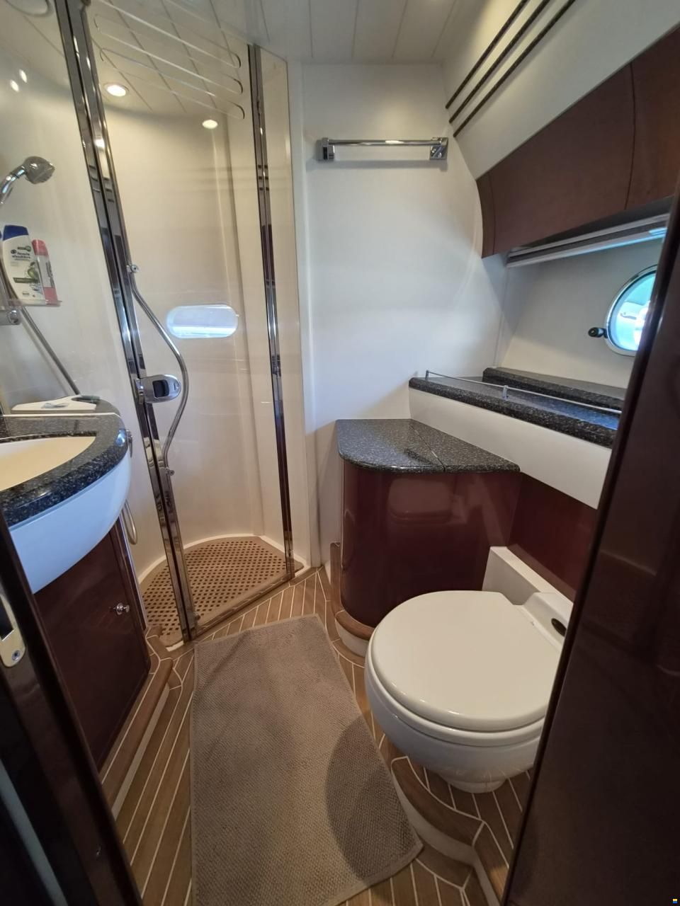 Princess 61