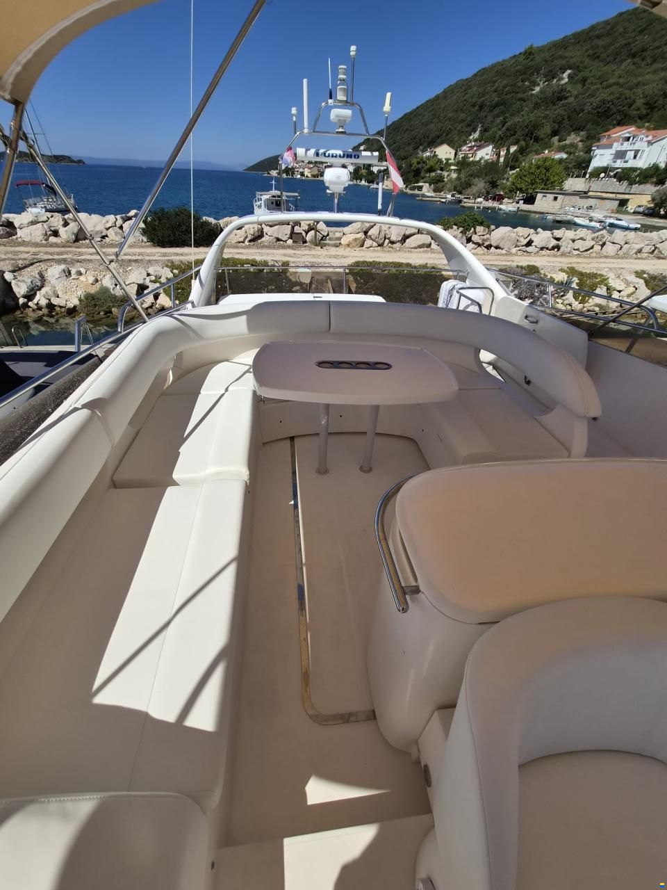 Princess 61