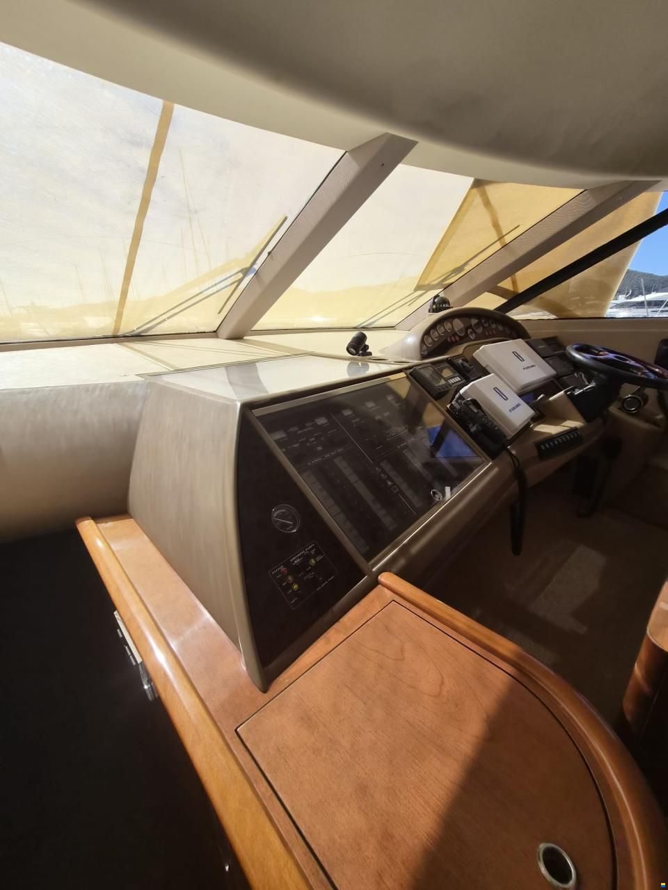 Princess 61