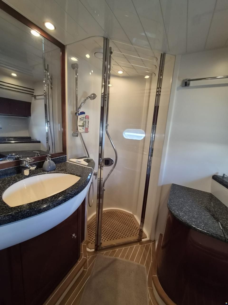 Princess 61