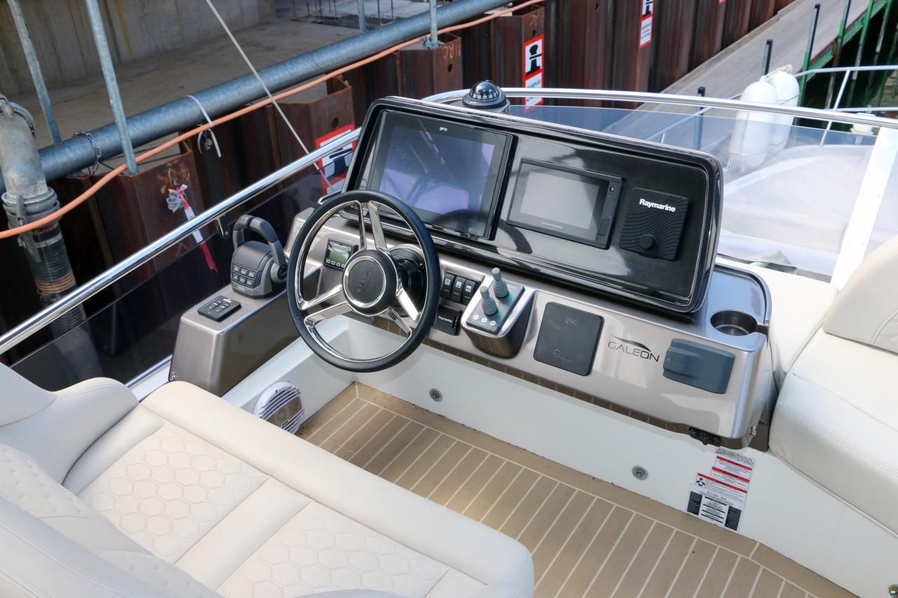 Galeon 420 Fly
