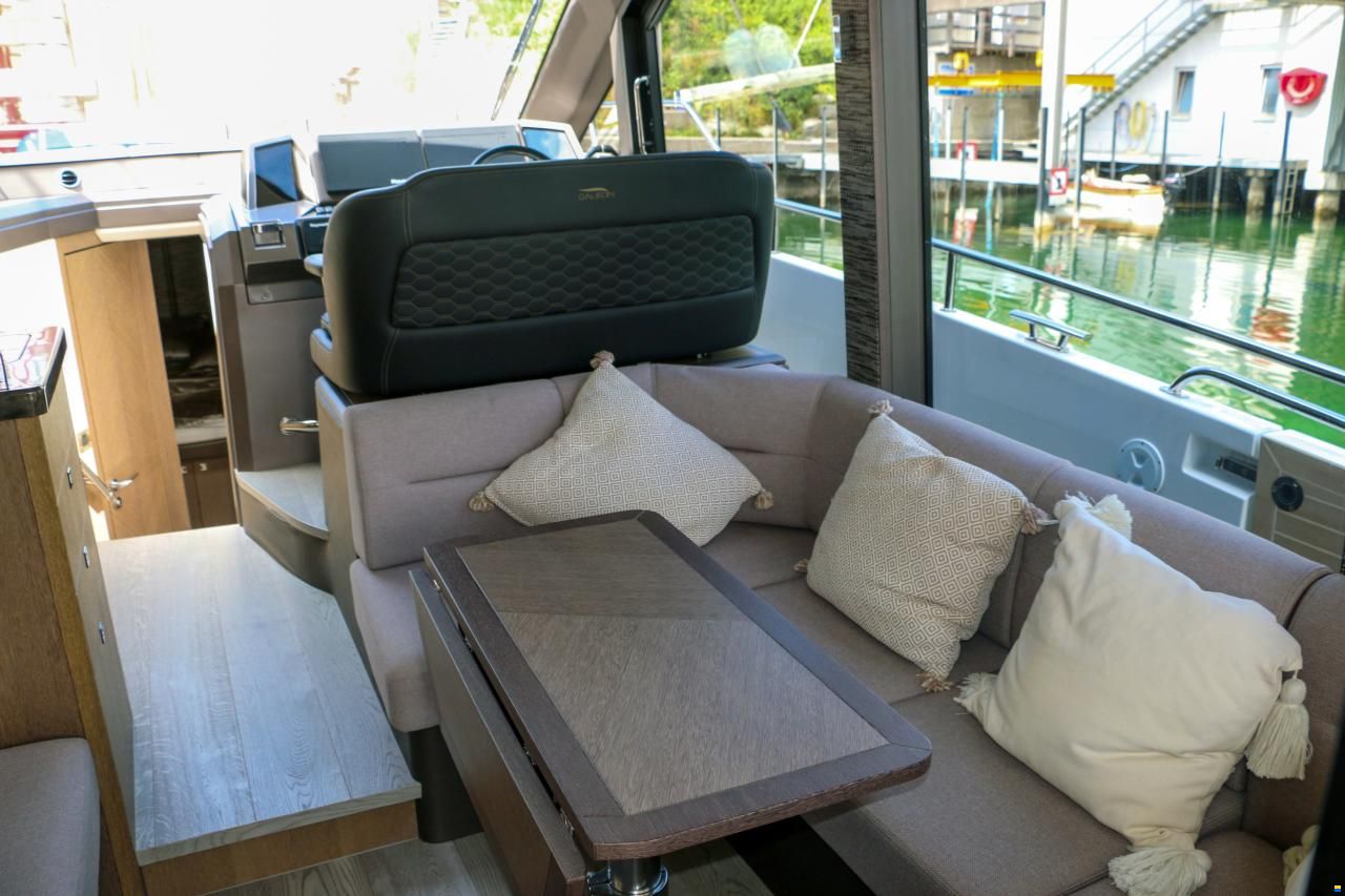 Galeon 420 Fly