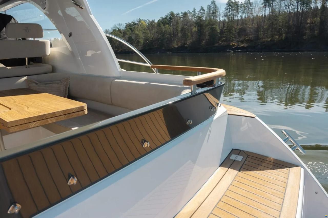 Marex 310 Sun Cruiser