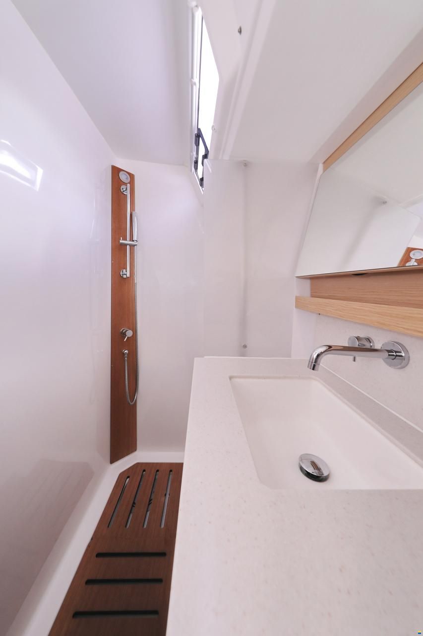 Dufour 530
