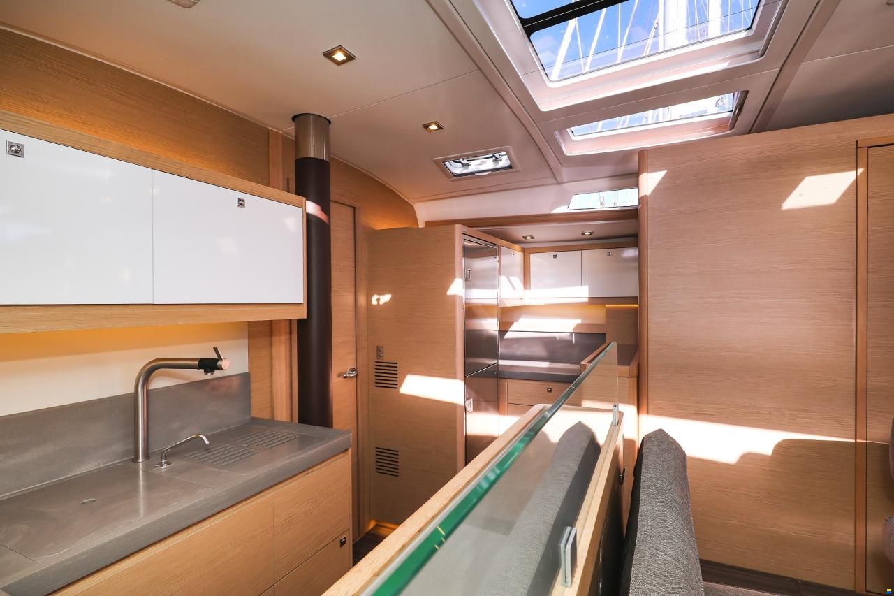 Dufour 530