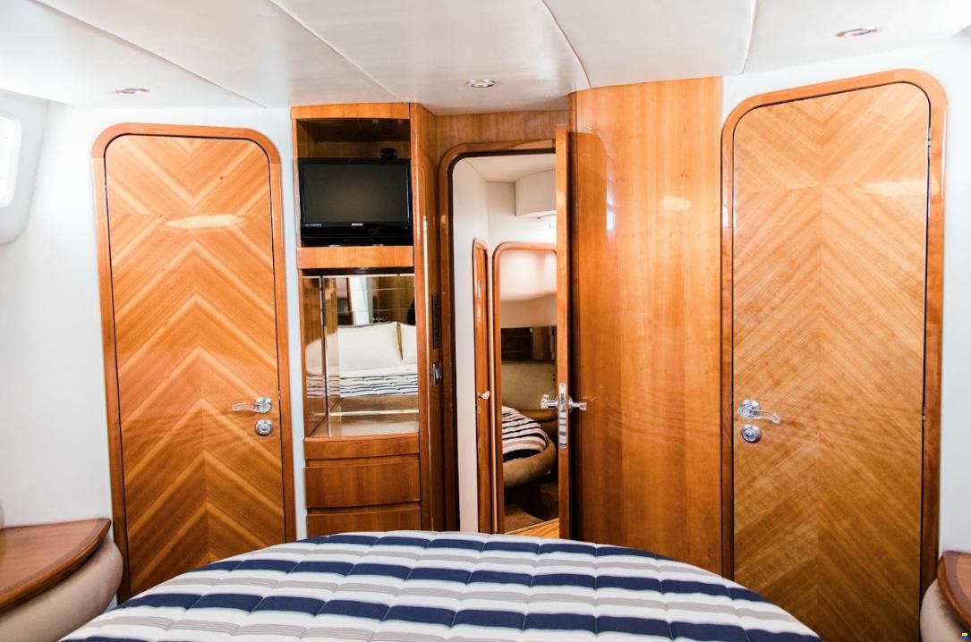 Azimut 46 Fly
