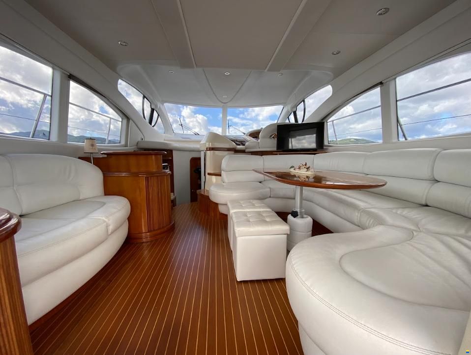 Azimut 46 Fly