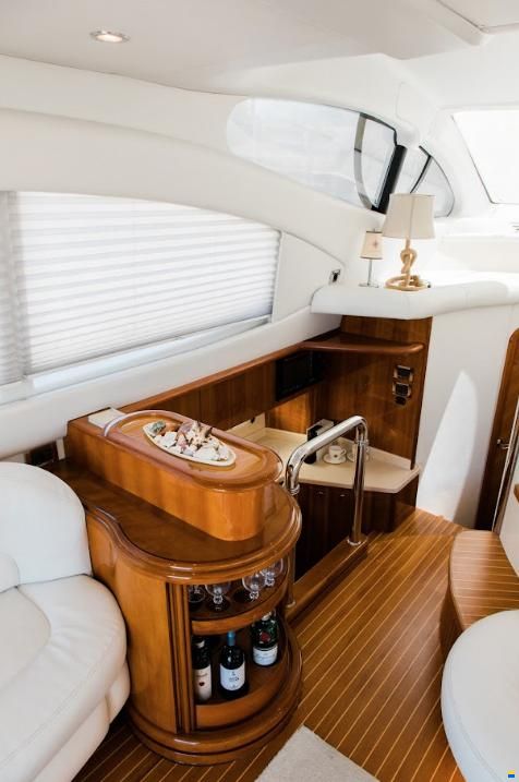 Azimut 46 Fly