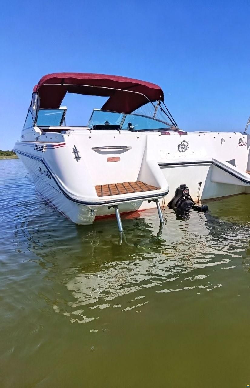 Sea Ray 200