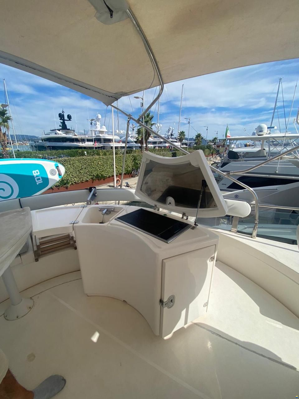Fairline Squadron 62