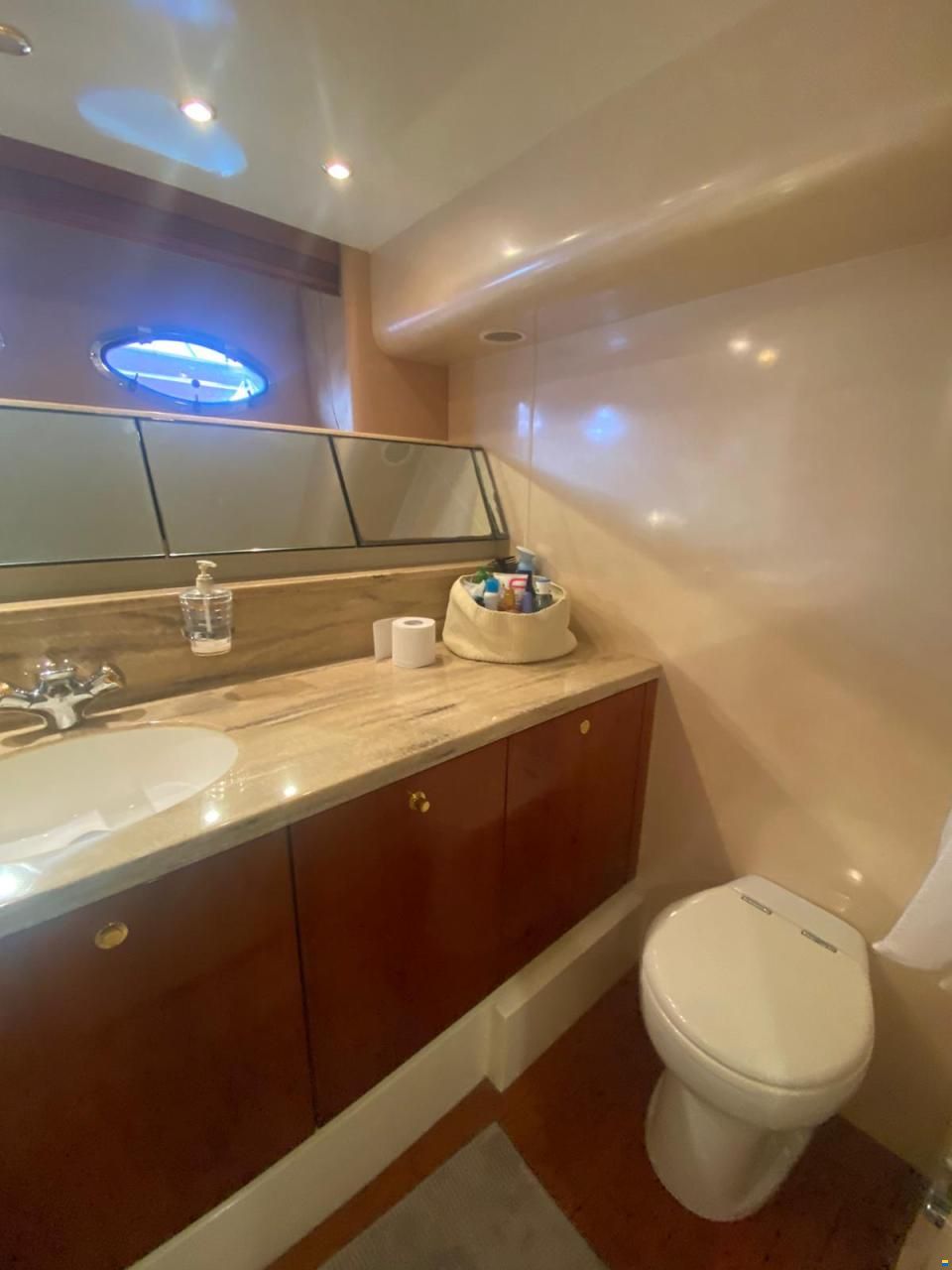 Fairline Squadron 62
