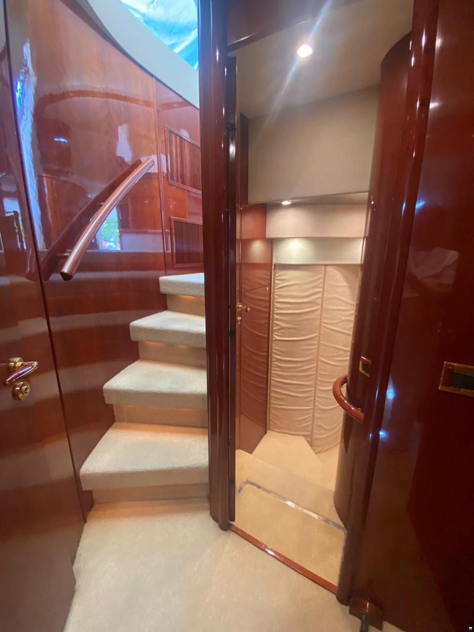Fairline Squadron 62