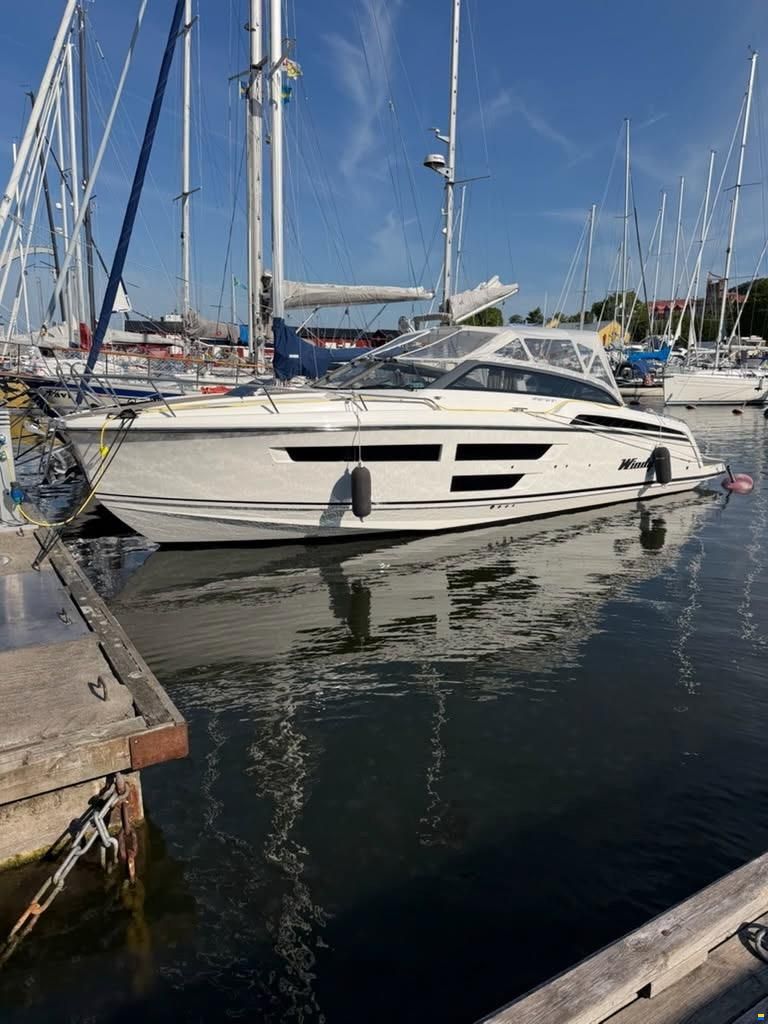 Windy Shamal 37