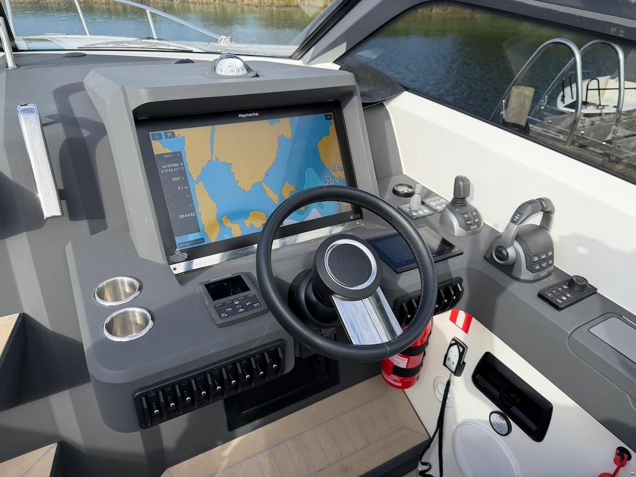 Windy Shamal 37