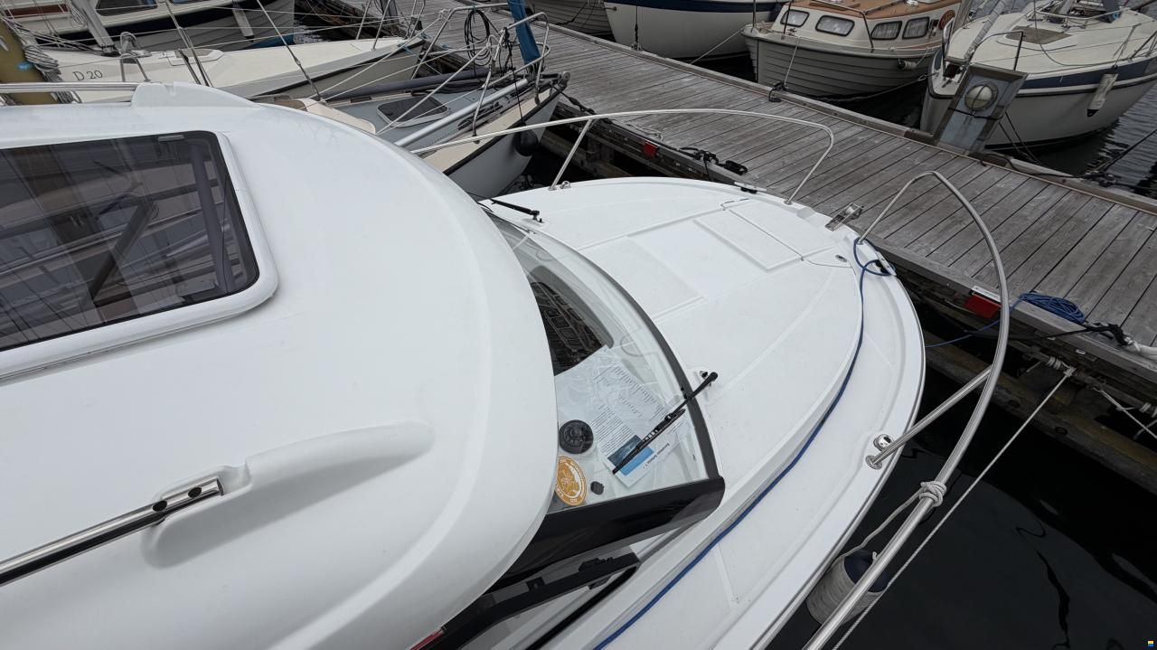 Beneteau Antares 7
