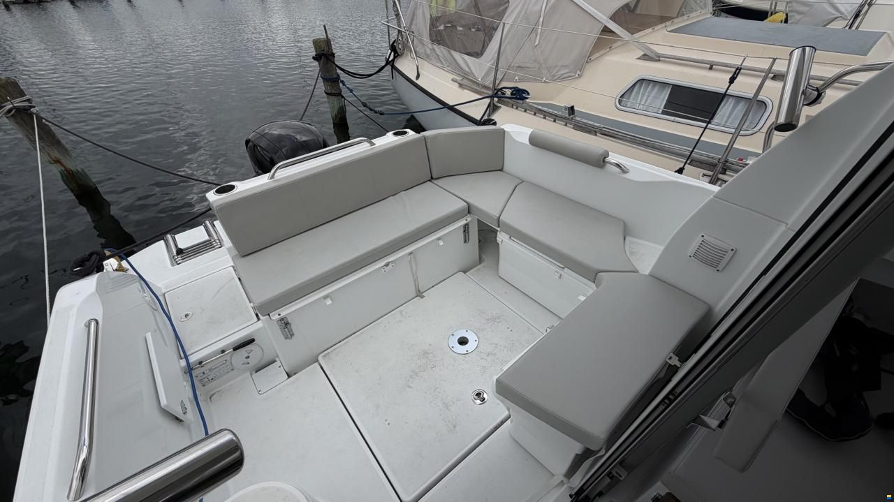 Beneteau Antares 7