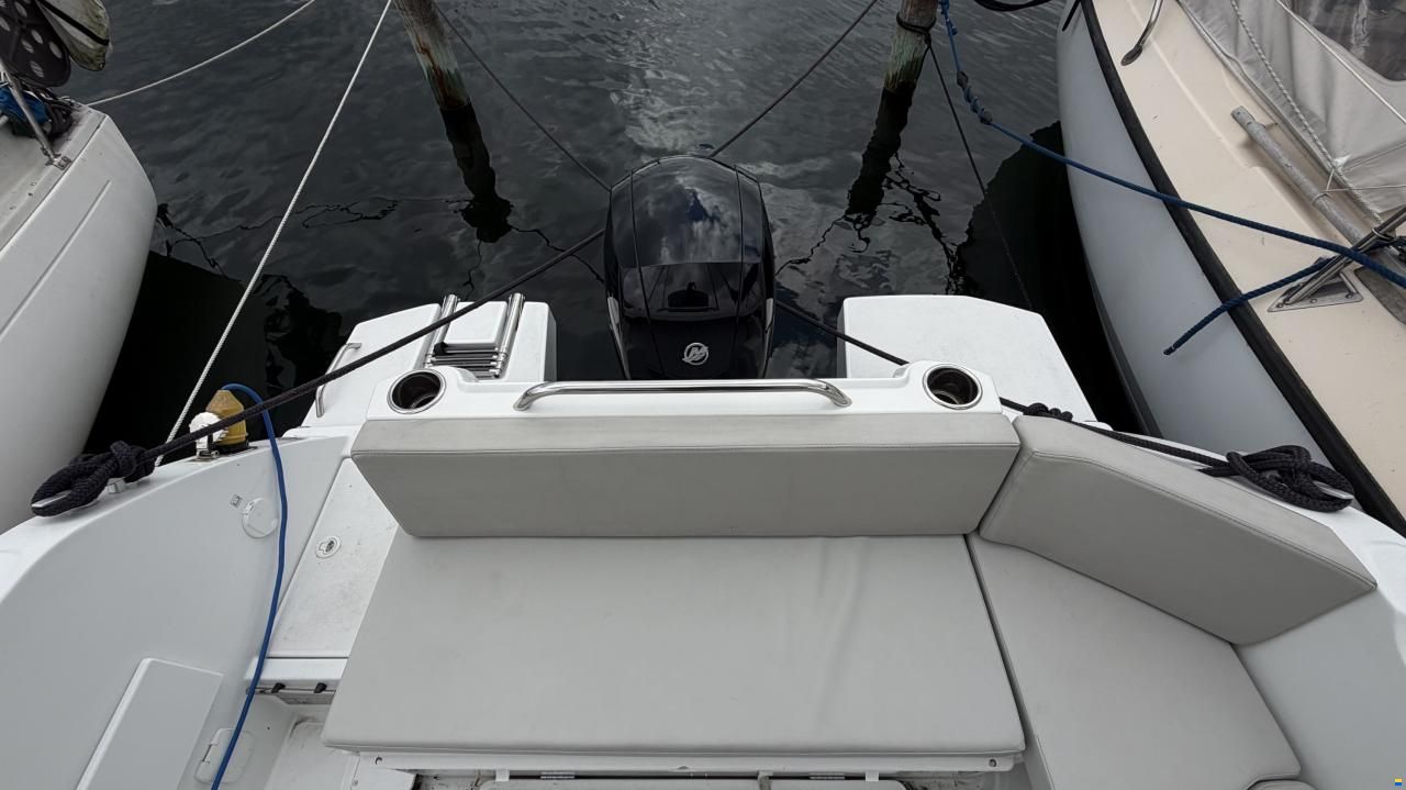 Beneteau Antares 7