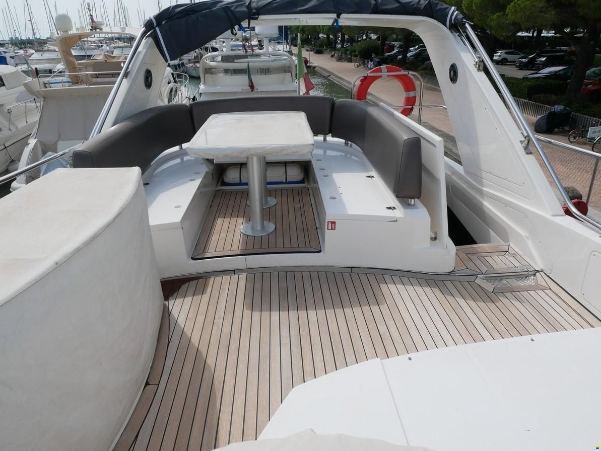 Sealine T50
