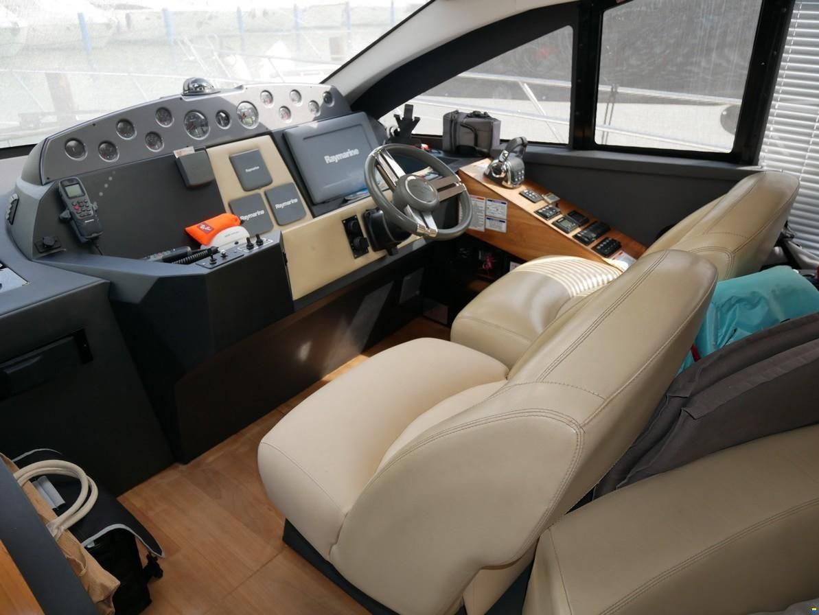 Sealine T50
