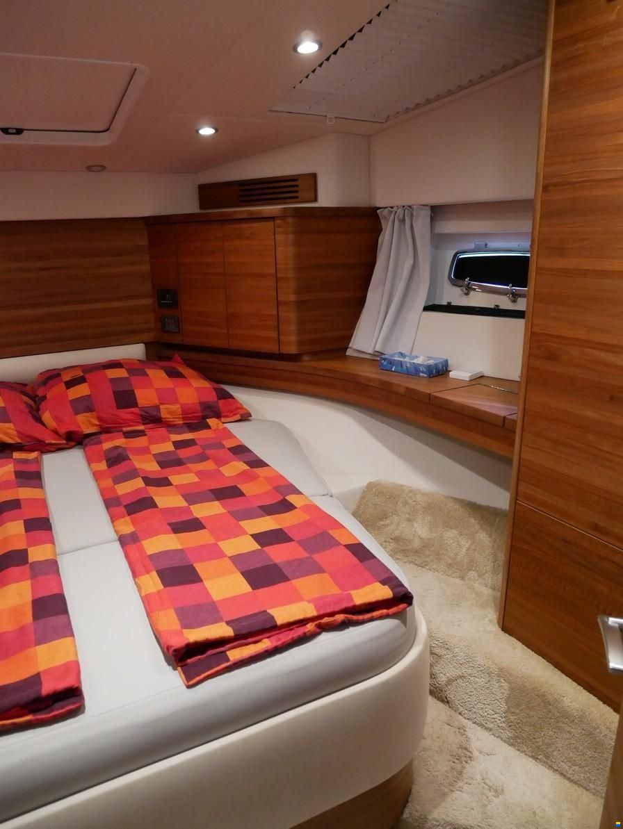 Sealine T50