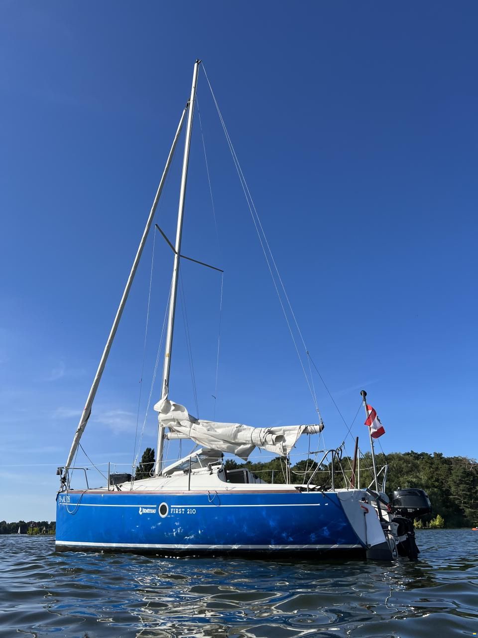 Beneteau First 210