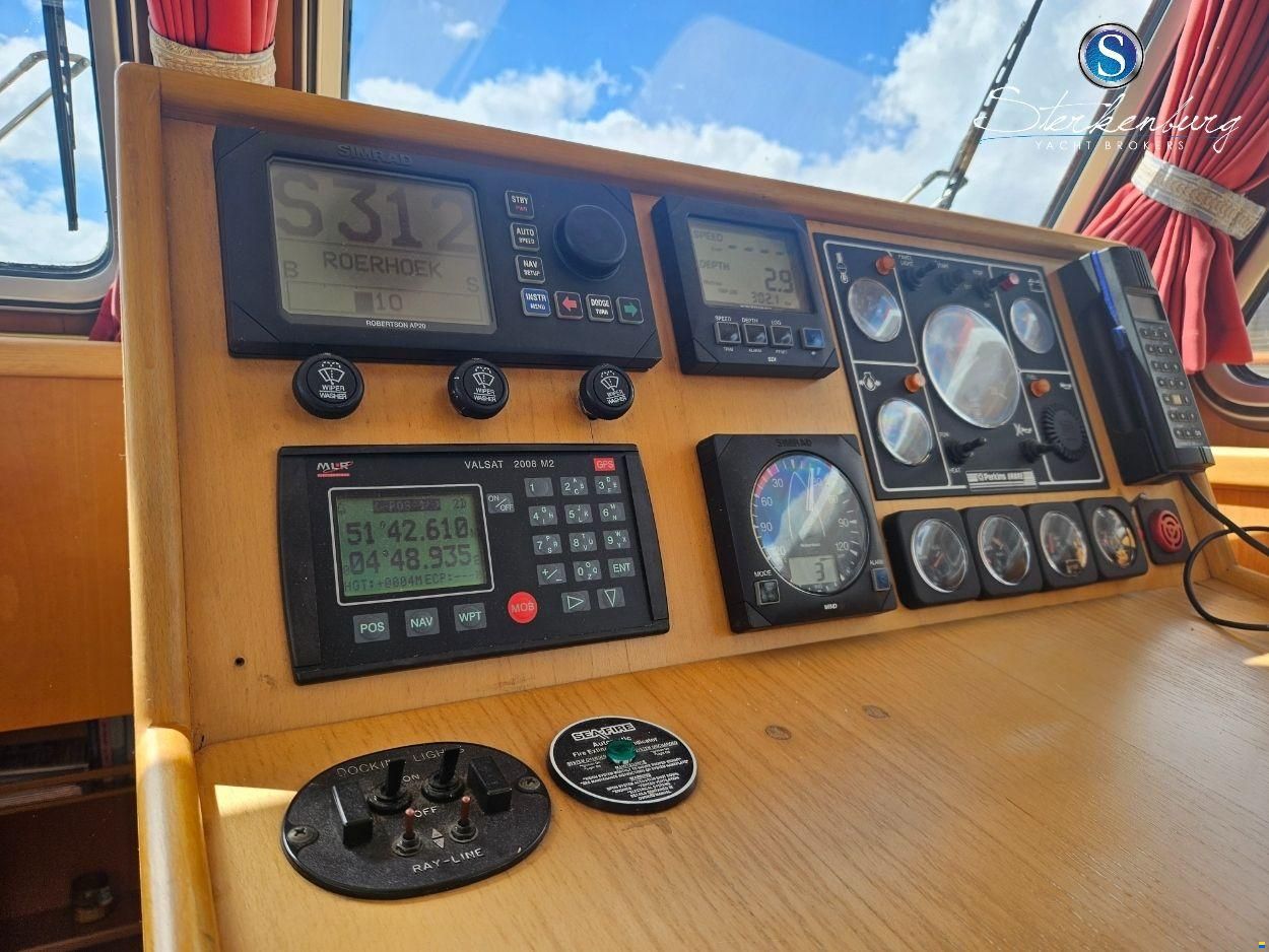 Pilot 44