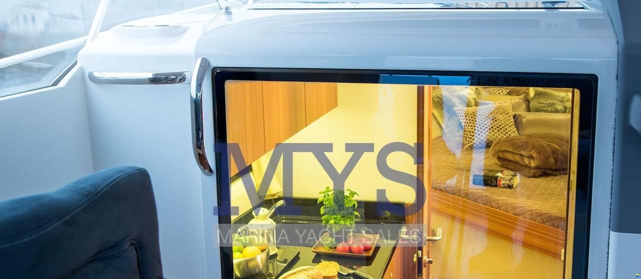 Marex 310 Sun Cruiser