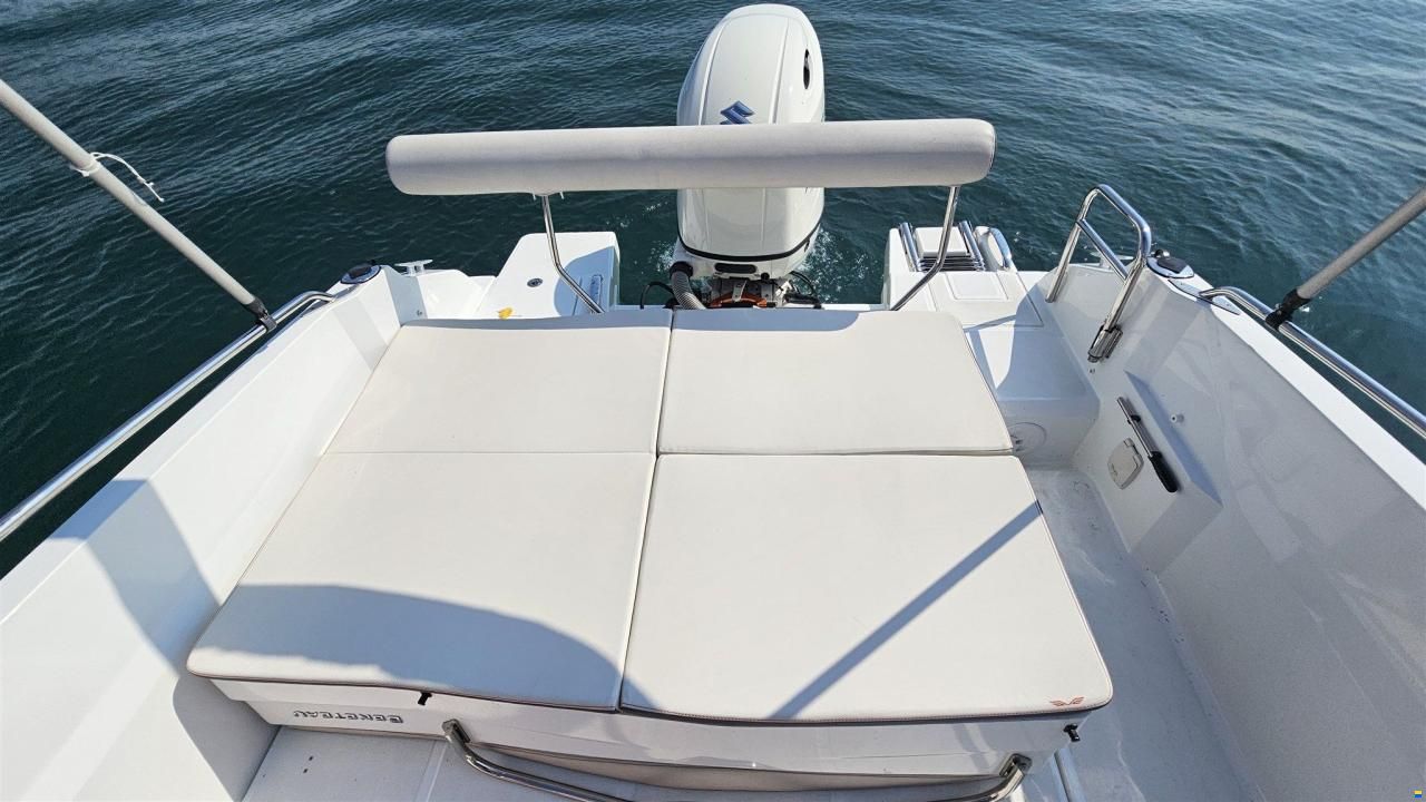 Beneteau Flyer 6 SPACE deck