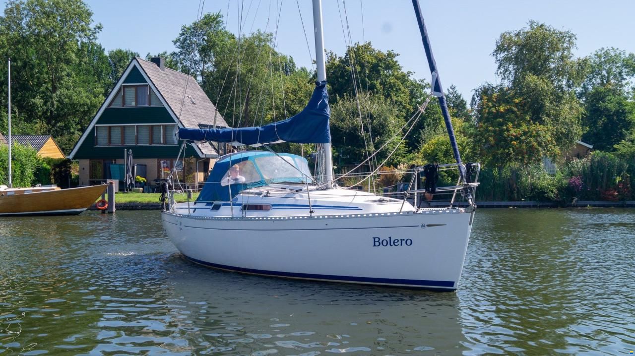 Dufour 30 Classic