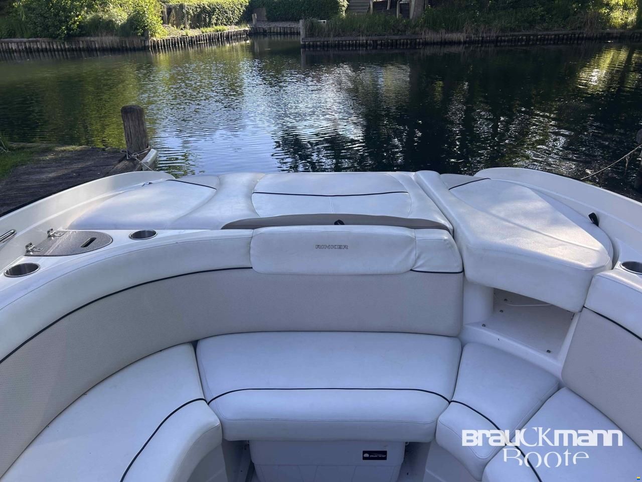 Rinker Captiva 246