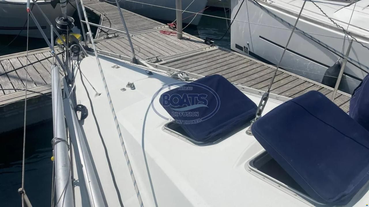 Beneteau FIRST 325