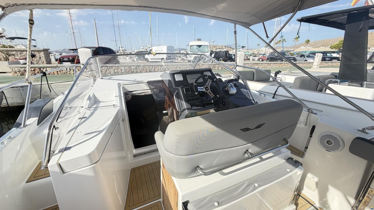 Beneteau Flyer 8.8 Sundeck