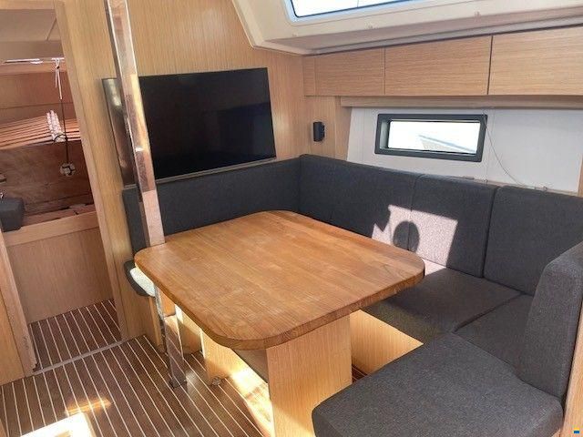 Bavaria C38