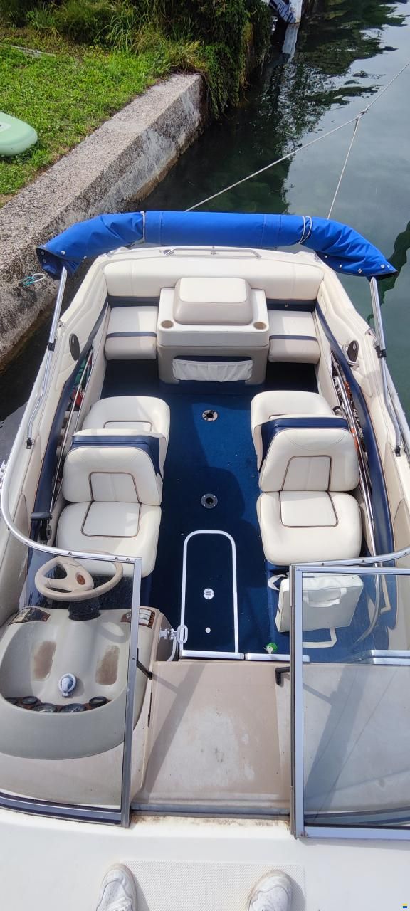 Bayliner Capri 2052