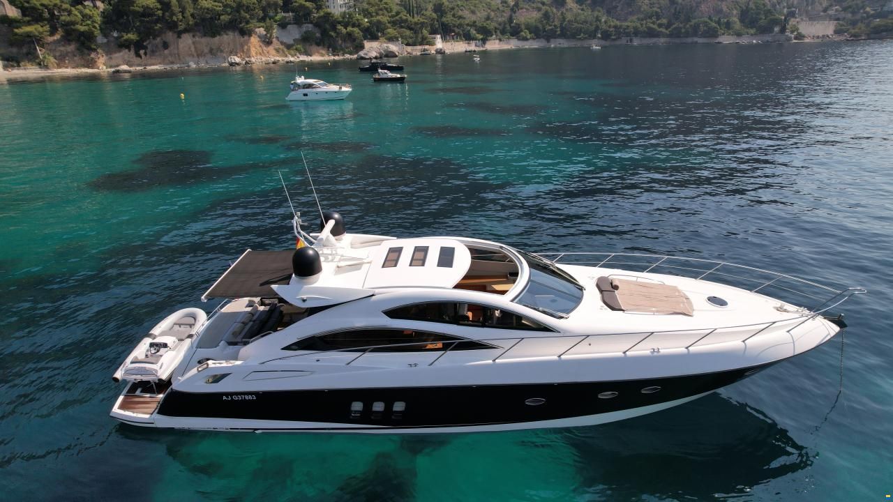 Sunseeker Predator 62