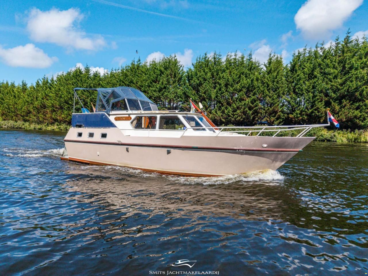 Beachcraft 10.50 AK Cabrio