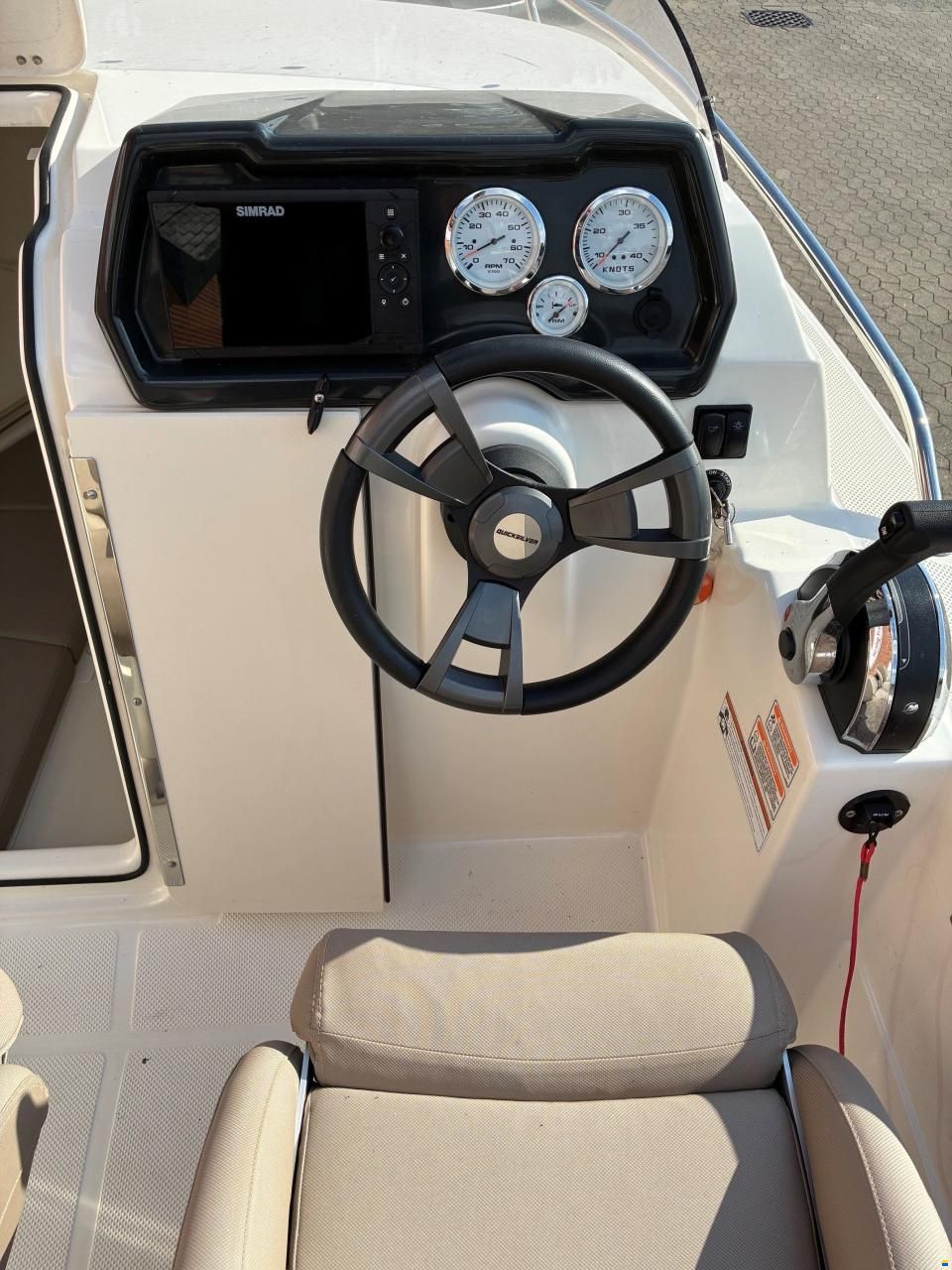 Quicksilver Activ 455 Cabin m/Mercury F60 hk EFI 4-t