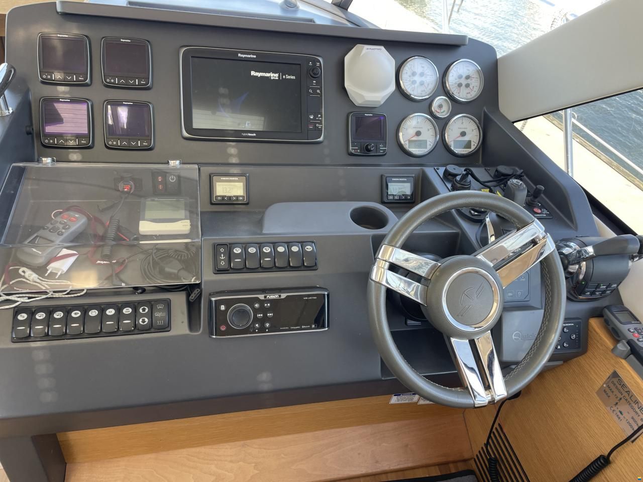Sealine C 48