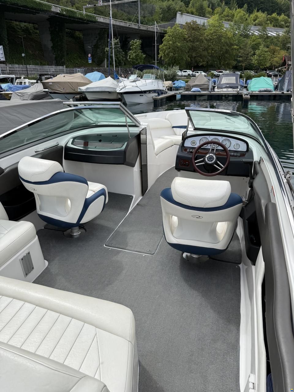 Regal 2200