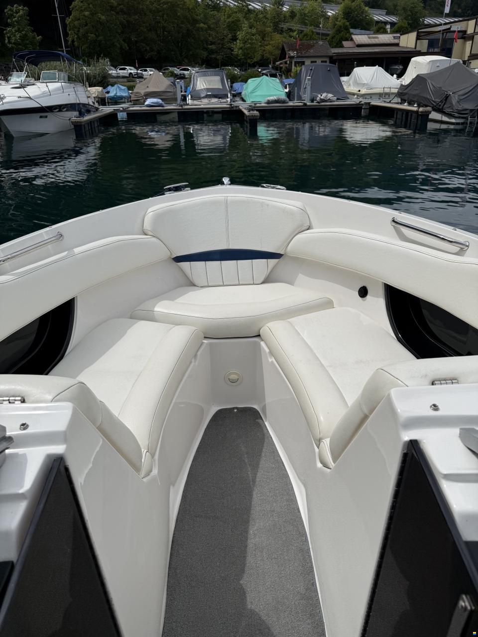 Regal 2200