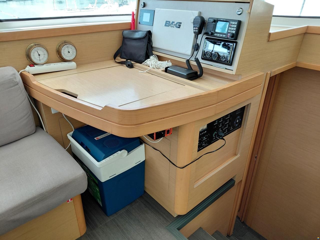 Lagoon 42