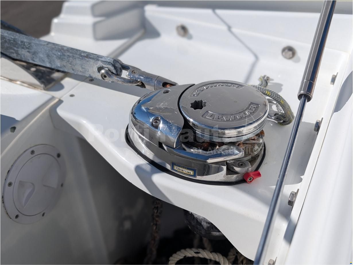 Beneteau Flyer 8.8 SpaceDeck