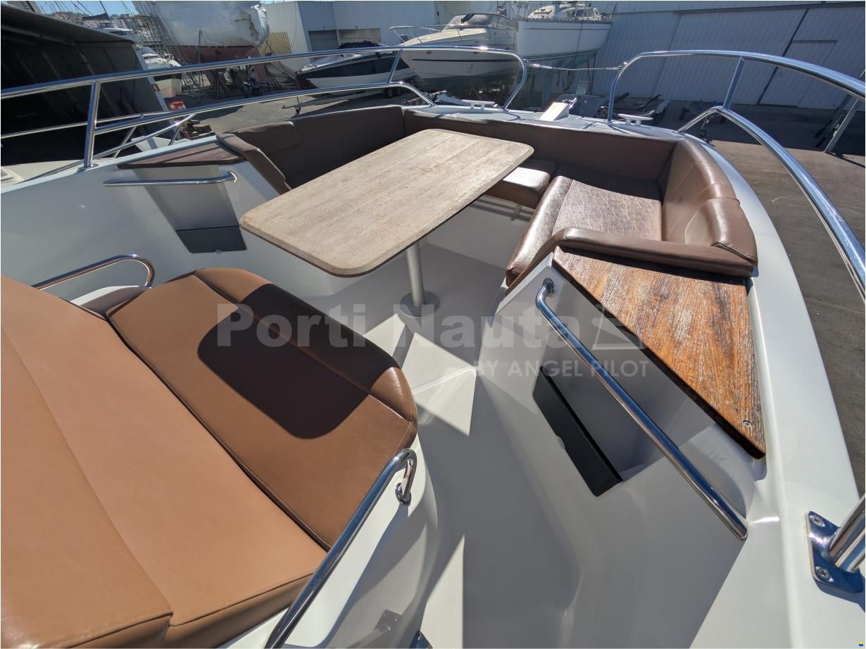 Beneteau Flyer 8.8 SpaceDeck