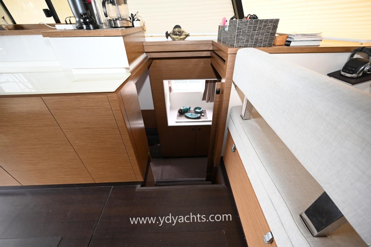 Fountaine Pajot MY 37