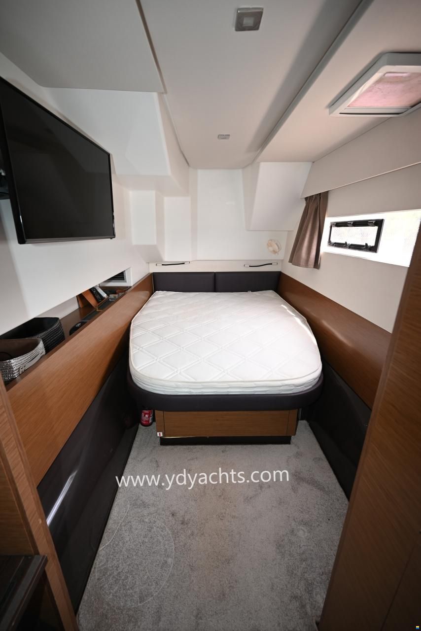 Fountaine Pajot MY 37