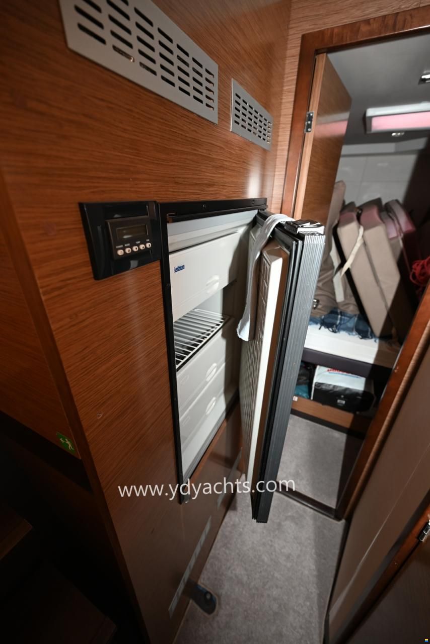 Fountaine Pajot MY 37
