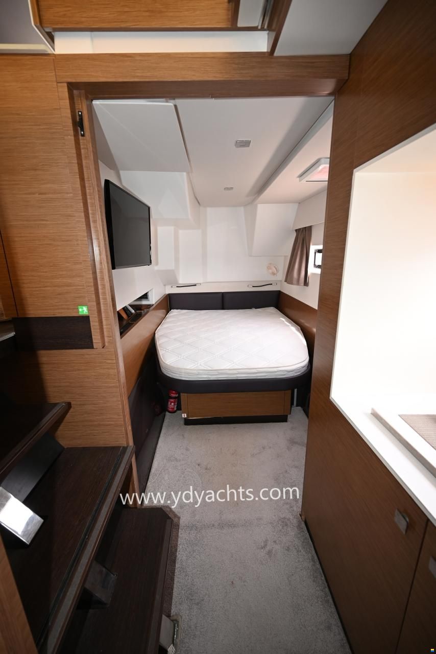 Fountaine Pajot MY 37