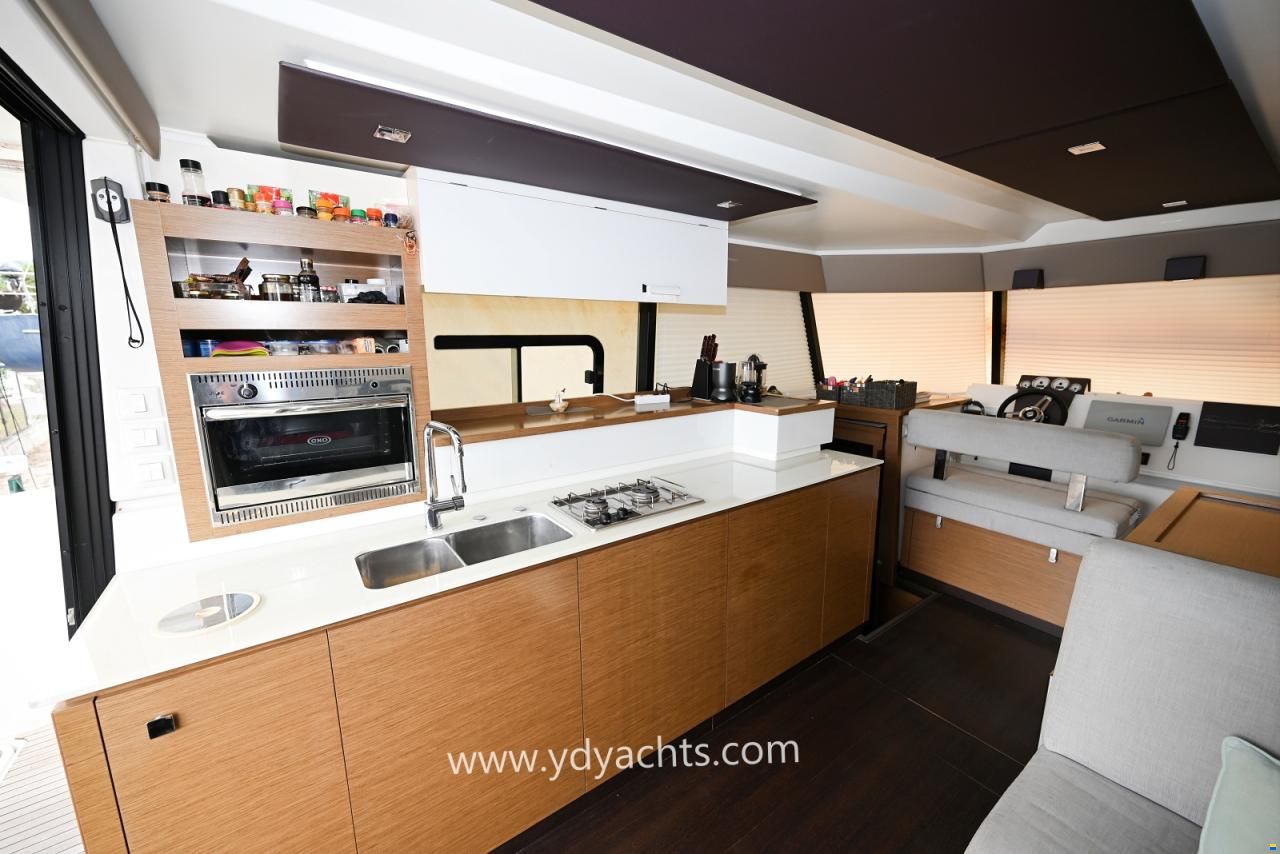 Fountaine Pajot MY 37
