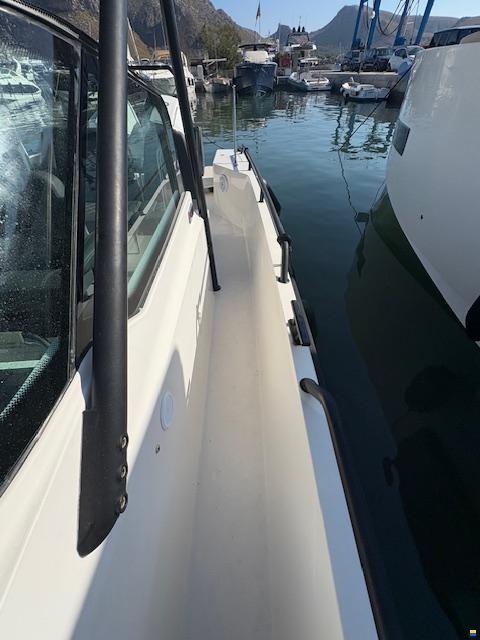 Axopar 28 T-TOP