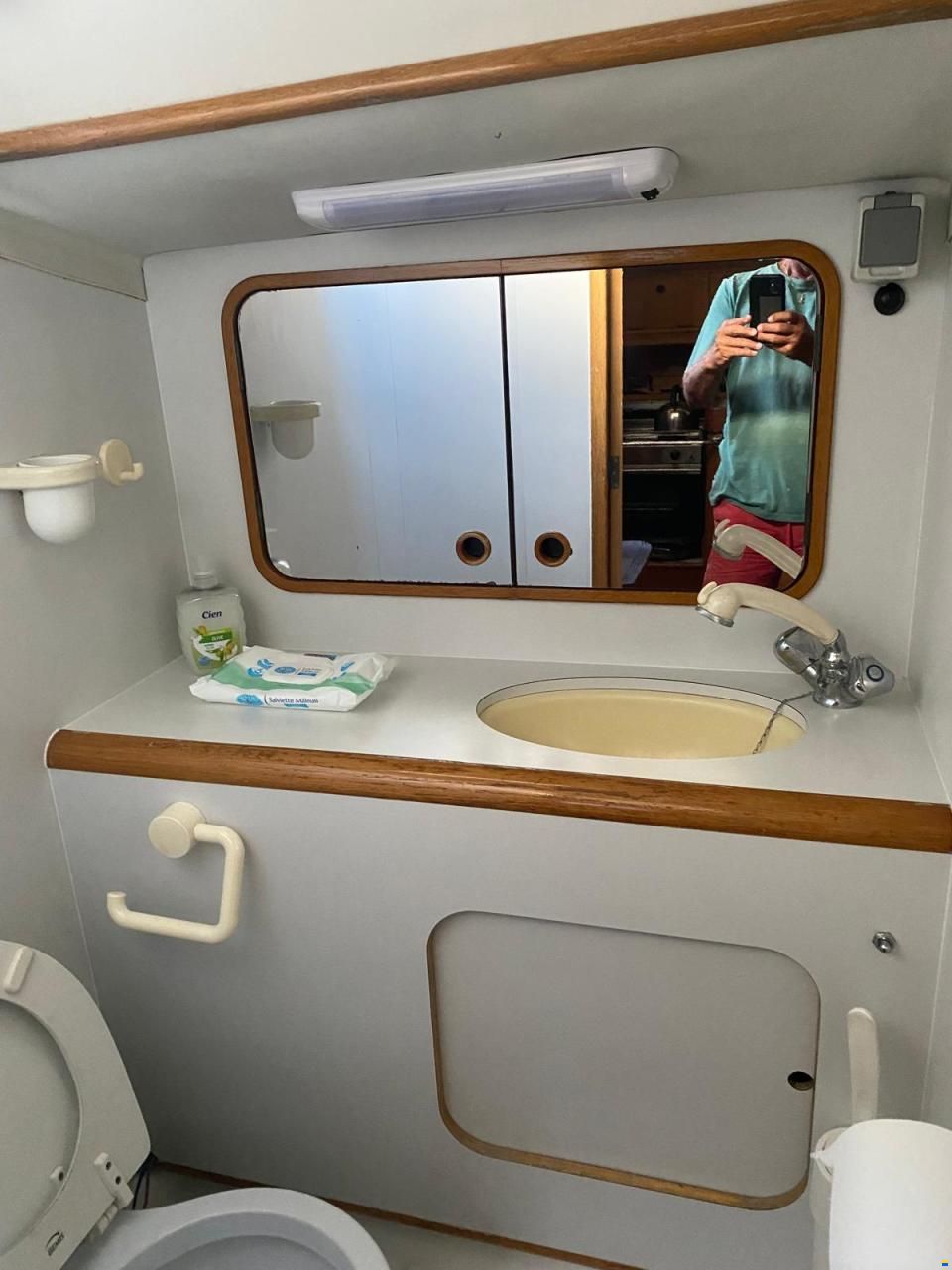Beneteau Oceanis 390